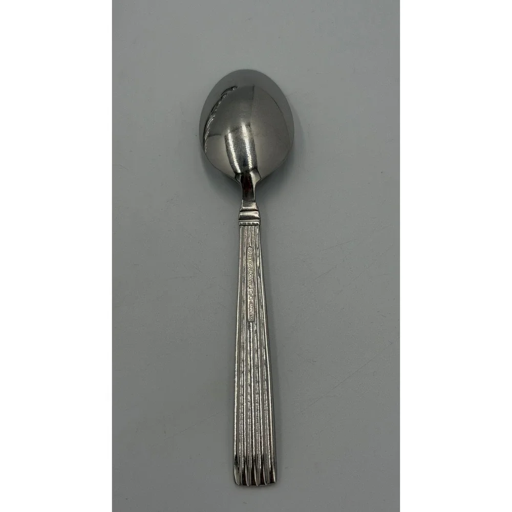 Reed &‎ Barton Tablespoons Set of 12 Stainless 18/10 Fluted Ribbed